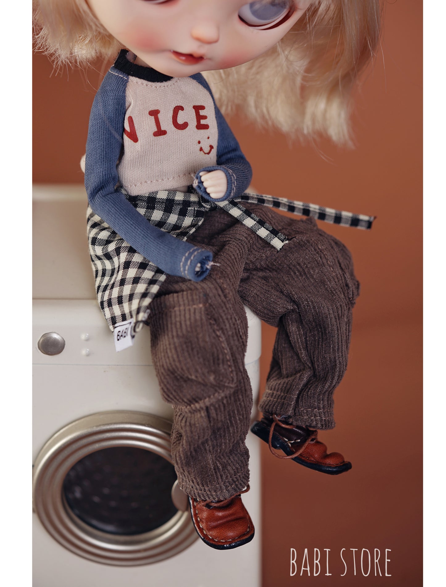 Blythe Spring Gender-Neutral Outfit